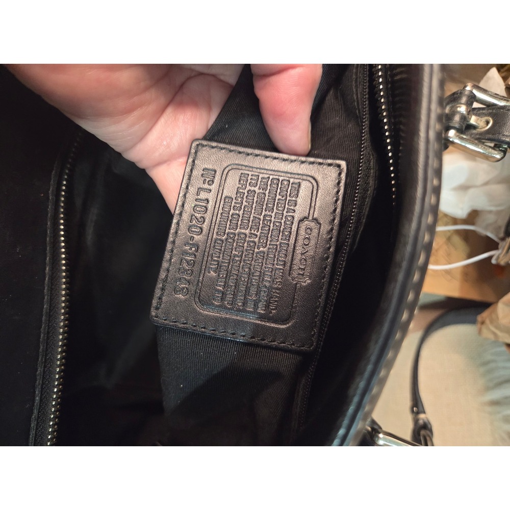 C167 Coach Gallery Tote - Picture 8 of 8